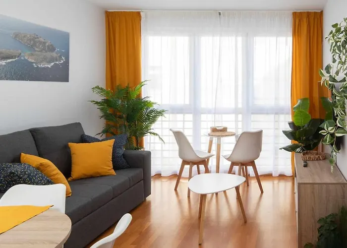 Ag Miramar X4 Vistas Playa Costa Da Morte * マルピカ